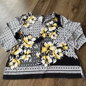 Alfred Dunner Petite Large Blouse - black, white, yellow floral